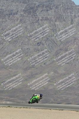 media/Oct-04-2025-CVMA (Sat) [[408bcdd6e4]]/Race 5-Amateur Formula Middleweight/